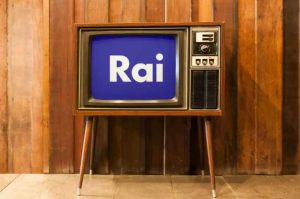 televisore vintage rai