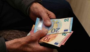 Manovra pensioni: pensioni minime, quota 103, pensione insegnanti, bonus maroni