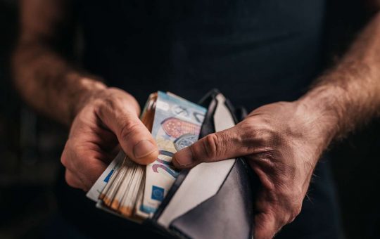 Tetto al contante: le novità e i dati al riguardo