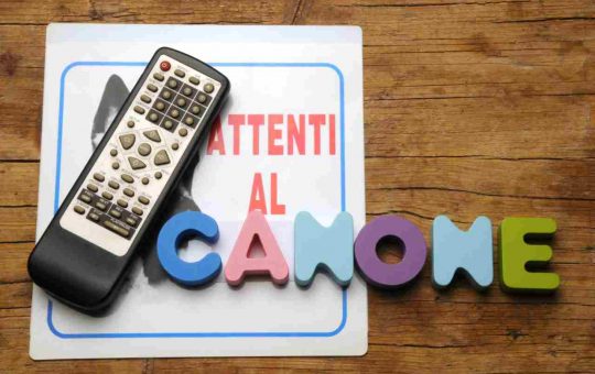 Richiesta d'esenzione canone Rai fino a giugno 2023